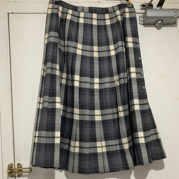 VINTAGE ALJEAN WOOL PLAID PLEATED KILT SKIRTS SIZE 32 - Picture 1 of 9
